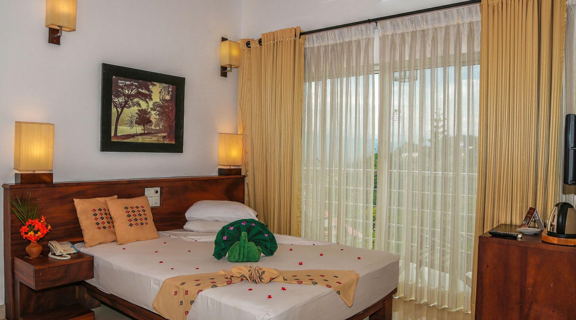 קנדי Senani Hotel מראה חיצוני תמונה