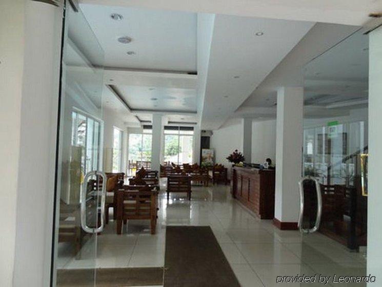 קנדי Senani Hotel מראה חיצוני תמונה